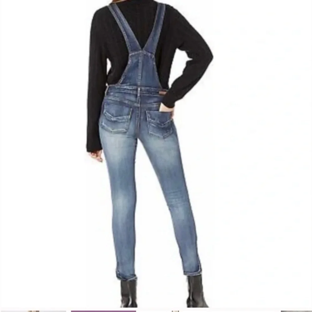 Overalls Blue Distressed Denim Junior’s Size 9 Rugged Worn in Look Outdoors 90s